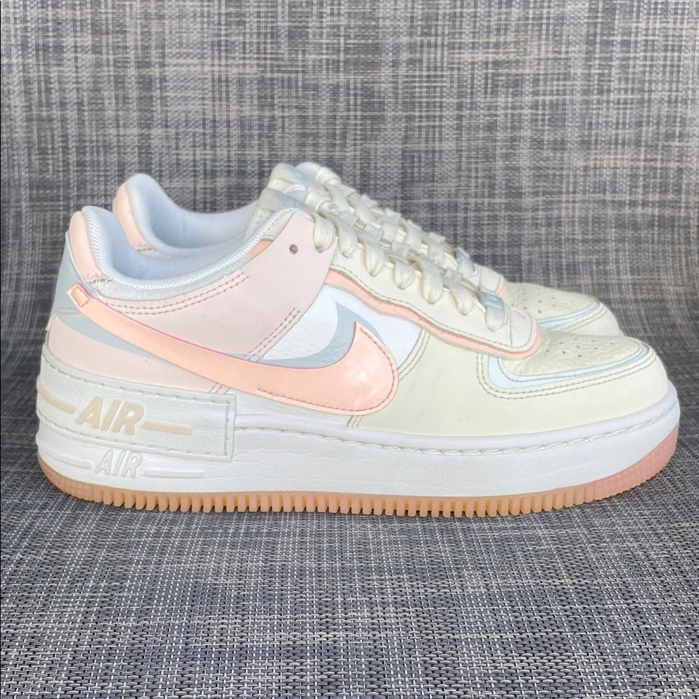 Nike Women's Air Force 1 Shadow 'Coconut Milk Crimson Tint' Lift Sneakers sz 8 - Picture 2 of 12